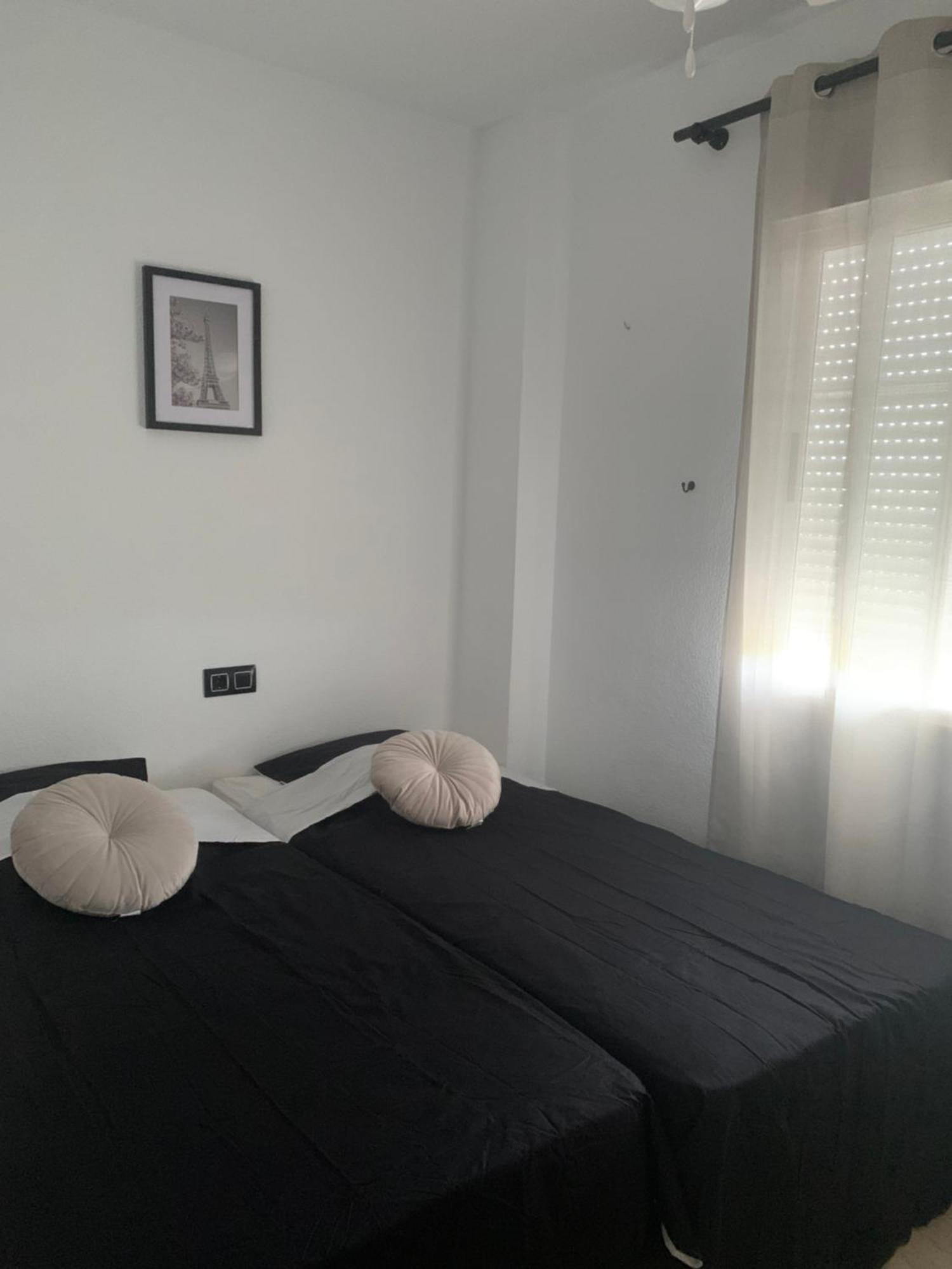 Appartamento Tres Beau T4 Torrevieja Renove Et Moderne Esterno foto